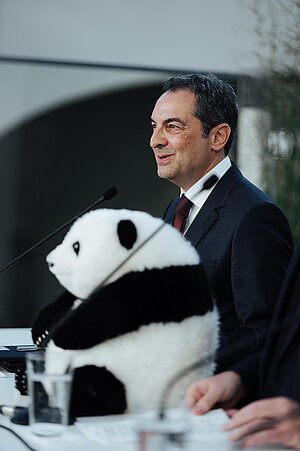 Rasem Baban, Tierparkirektor von Hellabrunn, bei der Pressekonferenz zu den Großen Pandas